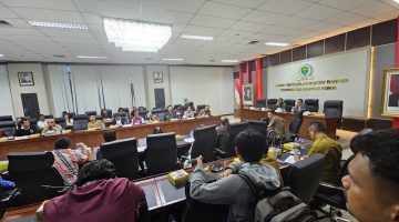 Komisi II DPRD Kaltim Fasilitasi Mediasi antara Kelompok Tani Sejahtera dan PT BDAM