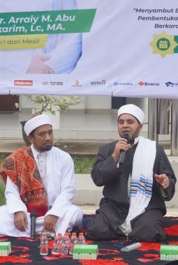 Madrasah Darussalam IBS Samarinda Semarakkan Tarhib Ramadhan dengan Pawai Obor dan MABIT