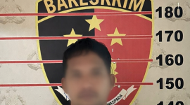 LAS (34) seorang pria yang ditetapkan sebagai tersangka usai diduga mencuri sepeda motor di Kelurahan Masjid, Samarinda Seberang (istimewa).