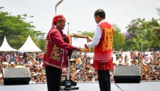 Mantan Bupati Kutai Barat dua periode sekaligus mantan Ketua DPRD Kutai Barat tiga periode, FX Yapan, resmi bergabung dengan Partai Solidaritas Indonesia (PSI) Kutai Barat.