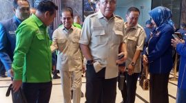 Sekretaris DPD Gerindra Kaltim, Agus Suwandy saat menghadiri kegiatan pelantikan DPW Partai Nasdem Kaltim (foto:istimewa).
